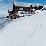 Sattleggers Alpenhof & Feriensternwarte ホテル 3*