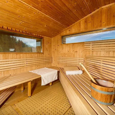 Sattleggers Alpenhof & Feriensternwarte 3* Greifenburg