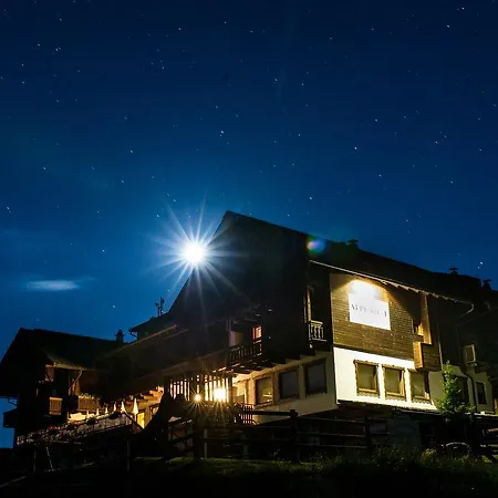 Sattleggers Alpenhof & Feriensternwarte Hotel 3*