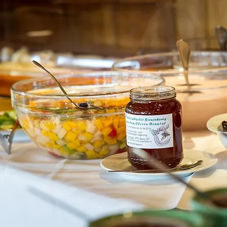 Sattleggers Alpenhof & Feriensternwarte Hotel Greifenburg
