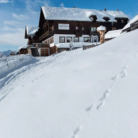Sattleggers Alpenhof & Feriensternwarte ホテル 3*