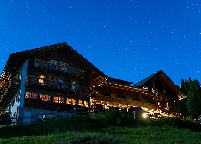 Sattleggers Alpenhof & Feriensternwarte Hotel Greifenburg