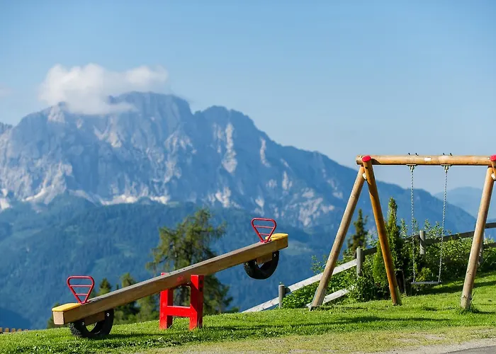 Hotel Sattleggers Alpenhof & Feriensternwarte Greifenburg