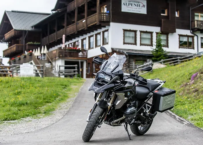 Sattleggers Alpenhof & Feriensternwarte Hotel Greifenburg